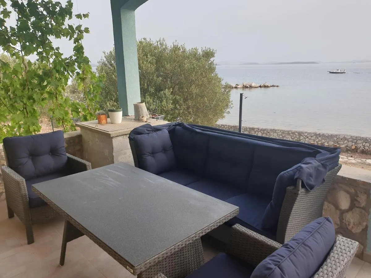 Cosina Kuca Villa Dobropoljana